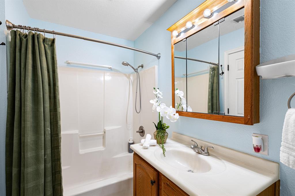 Paradise Hill - Residential