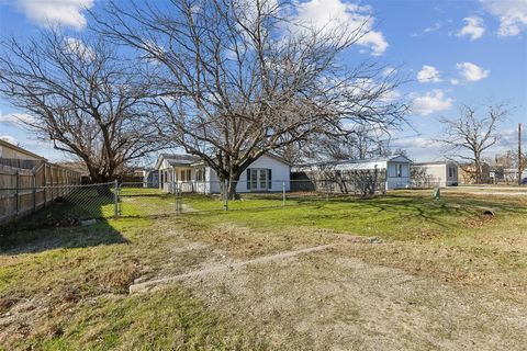 A home in Pelican Bay