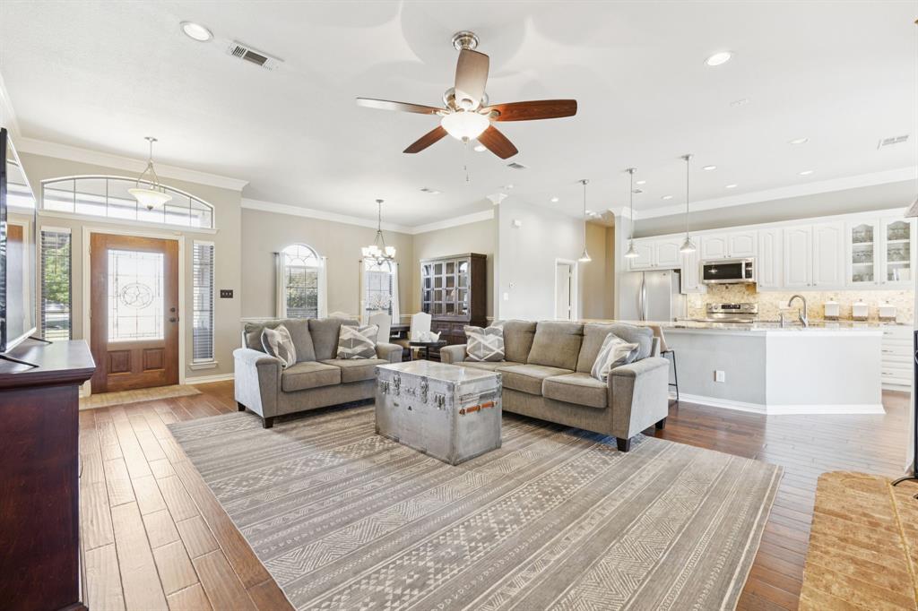 909 Morton Hill Lane