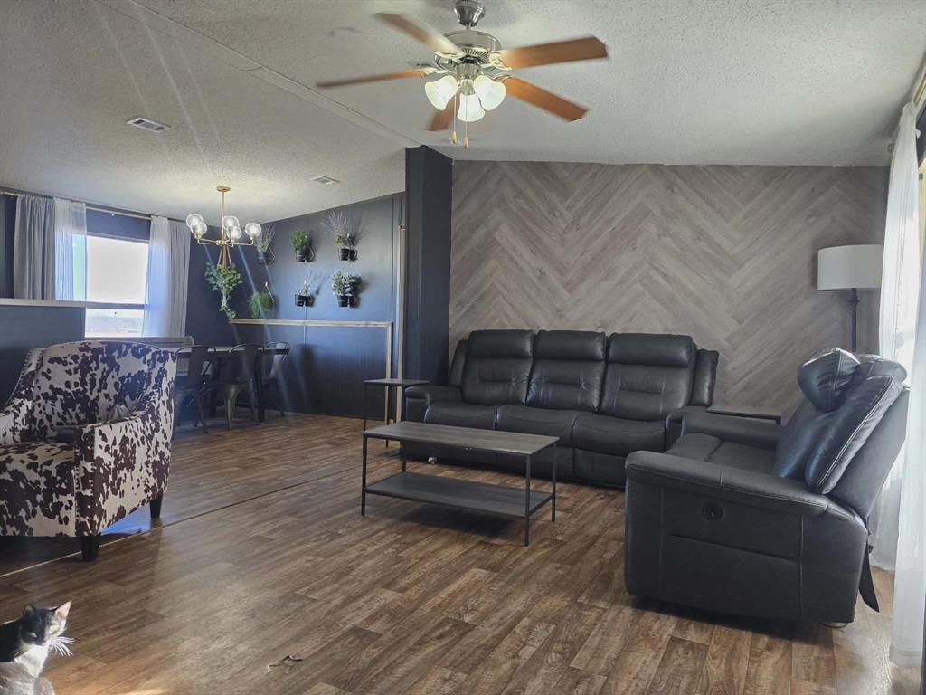 Good Robinson Acres - Residential