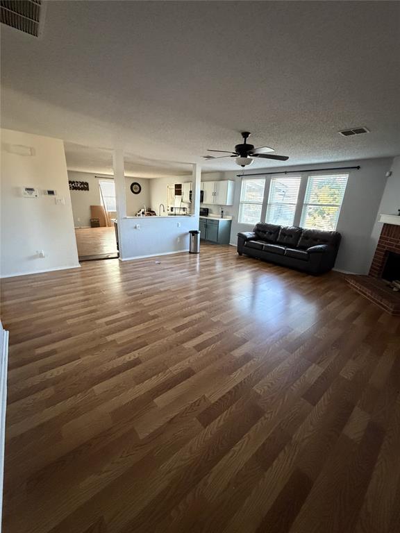 3860 Thoroughbred Trail