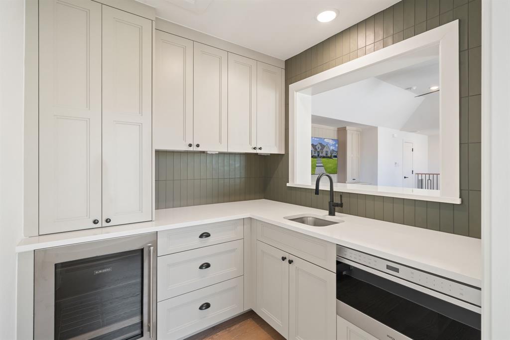 Mustang Lakes Ph Seven - Residential