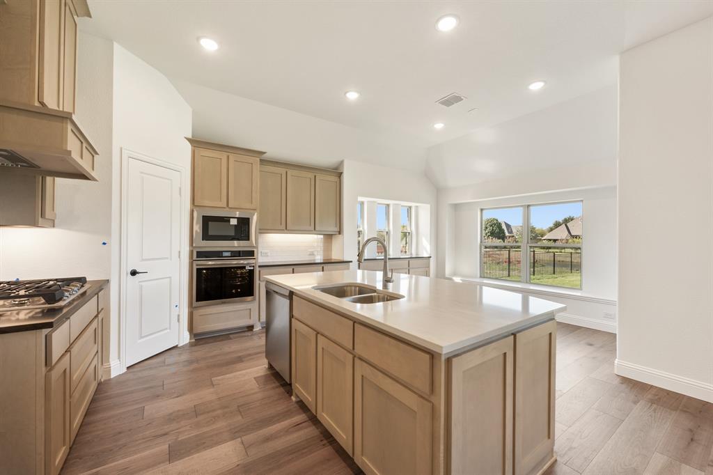 Abe's Landing - Residential