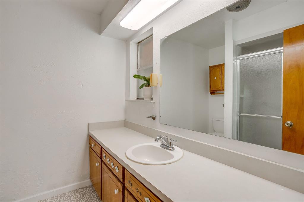 ABST 355 TR 6B M R HARRIS - Residential