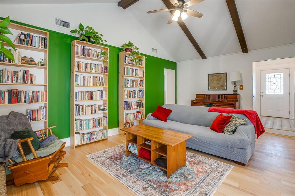 ABST 355 TR 6B M R HARRIS - Residential