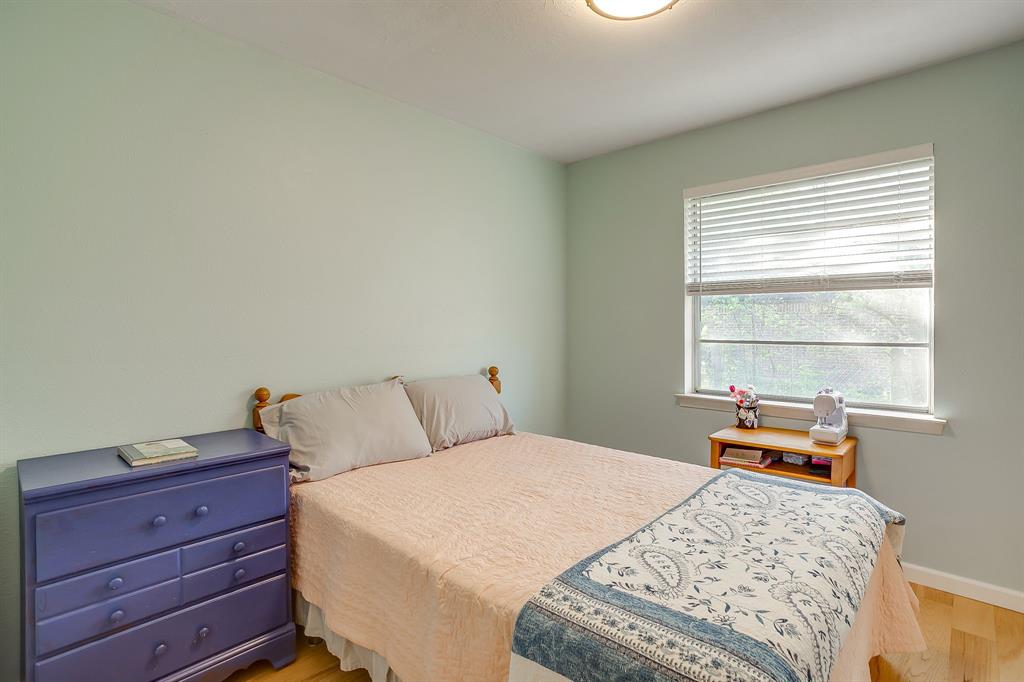 ABST 355 TR 6B M R HARRIS - Residential