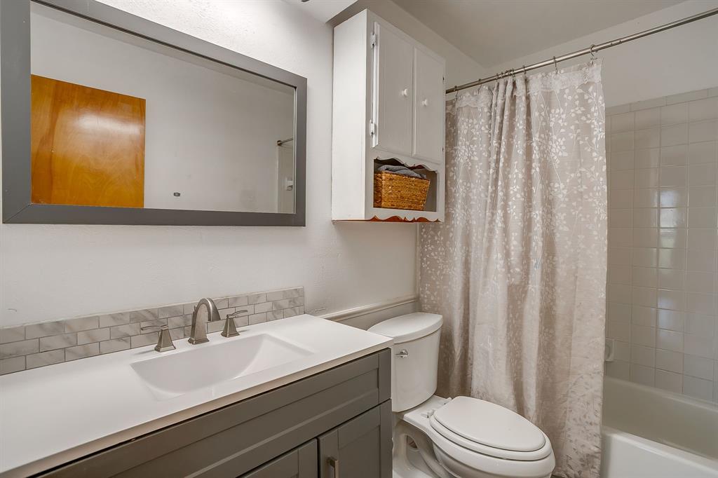 ABST 355 TR 6B M R HARRIS - Residential