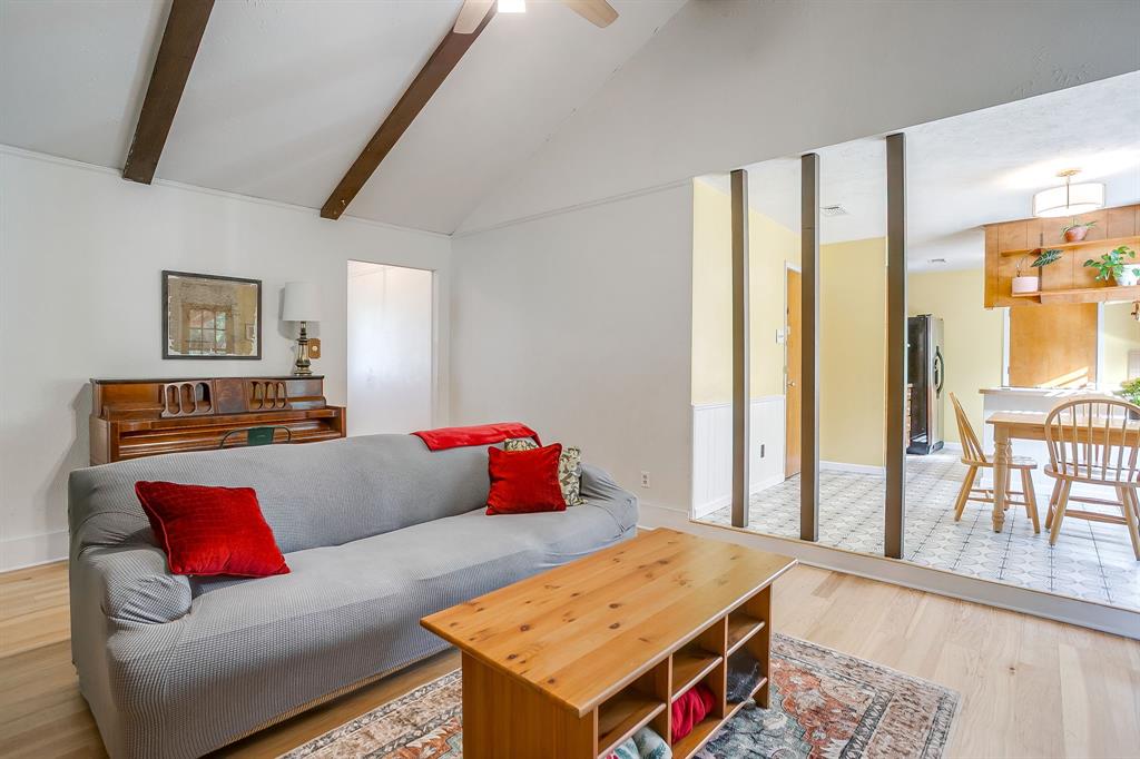 ABST 355 TR 6B M R HARRIS - Residential