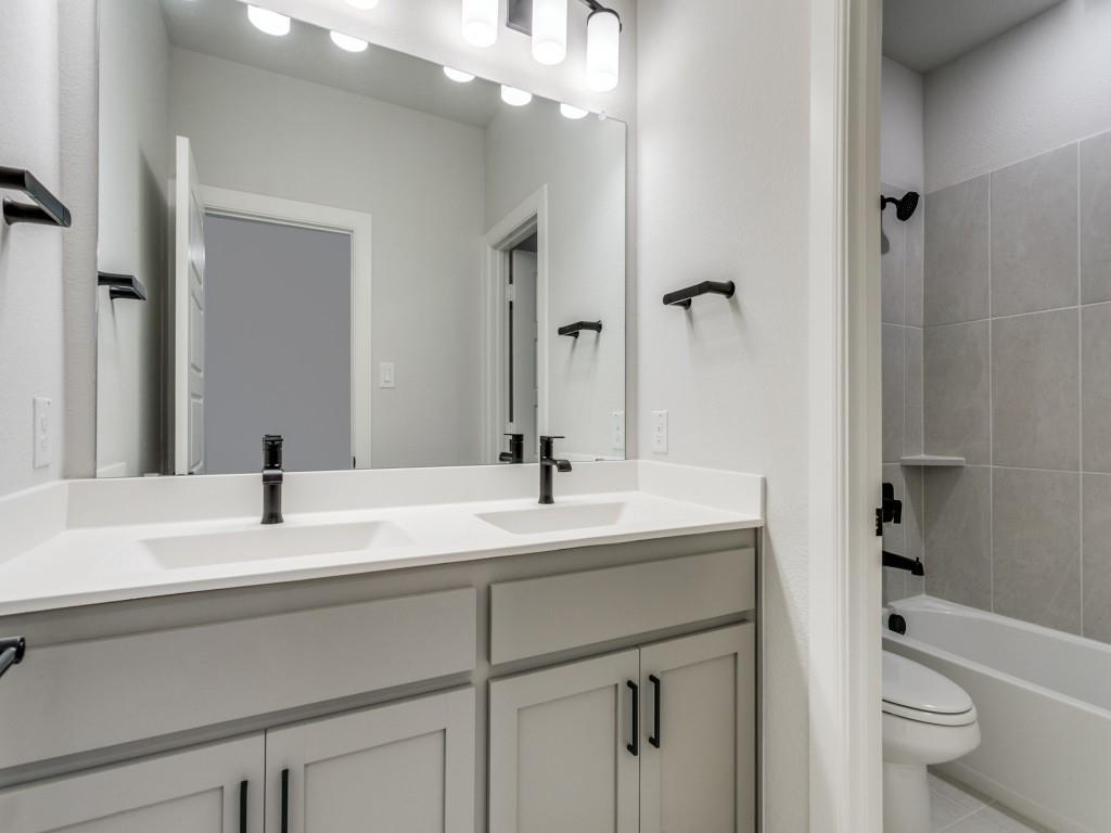 Hillside at Las Colinas - Residential