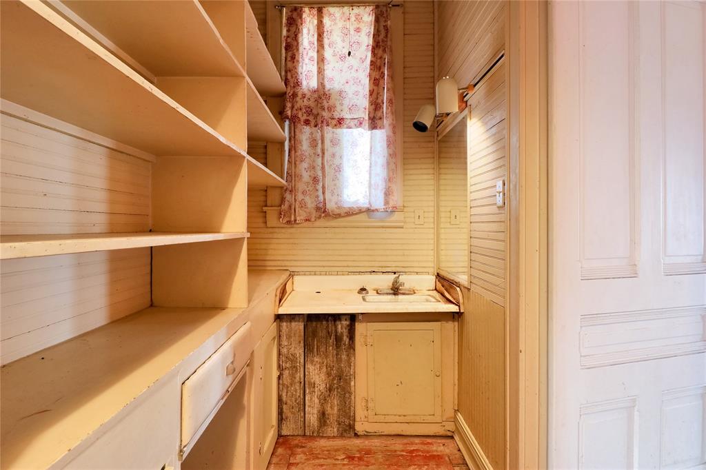 Whitney Ot - Residential