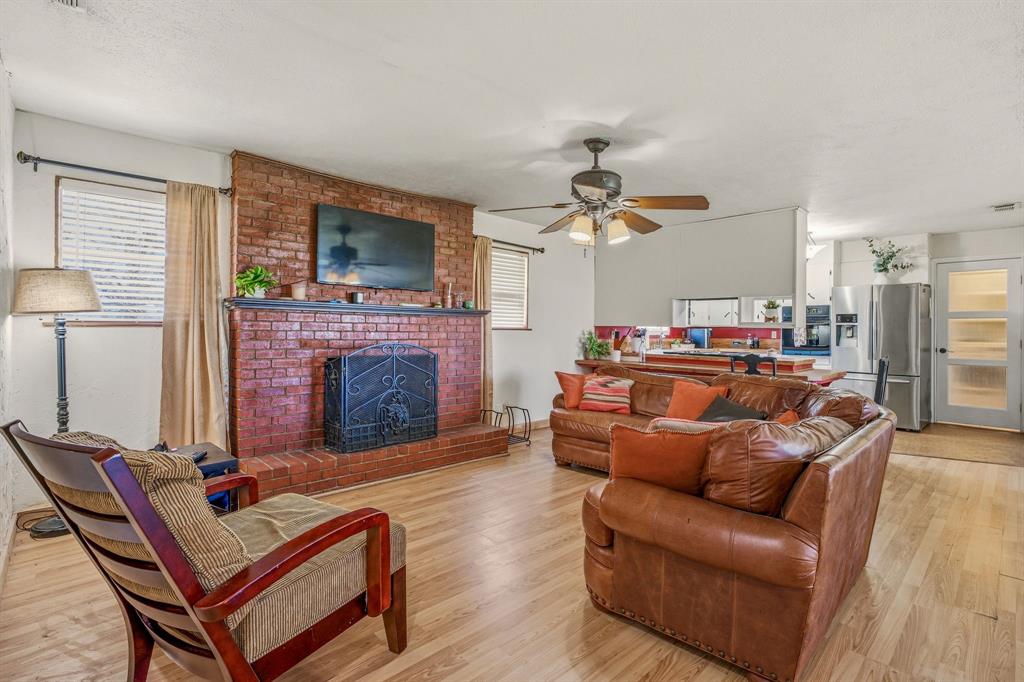 1490 County Road 185