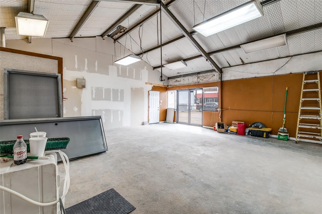 Bellevue Hill Add - Commercial Lease