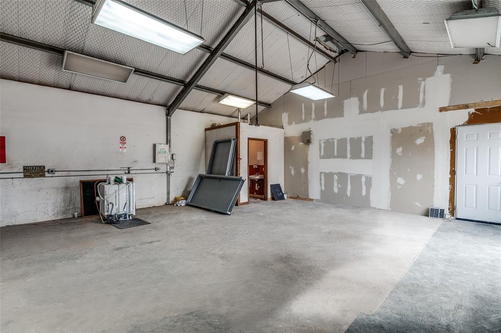 Bellevue Hill Add - Commercial Lease