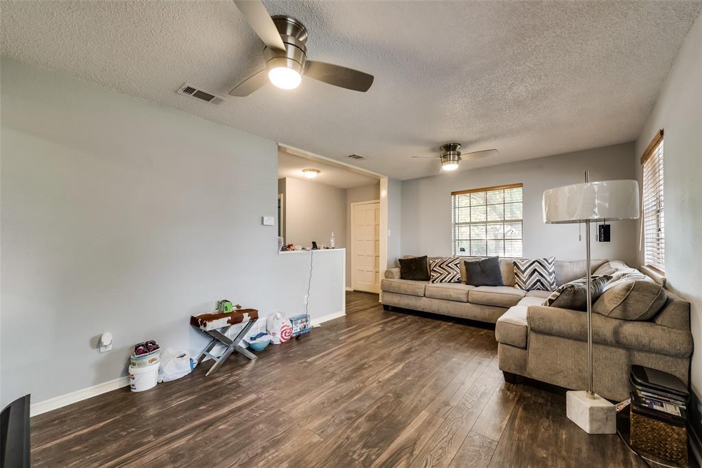 Highland Meadows No 8 - Residential