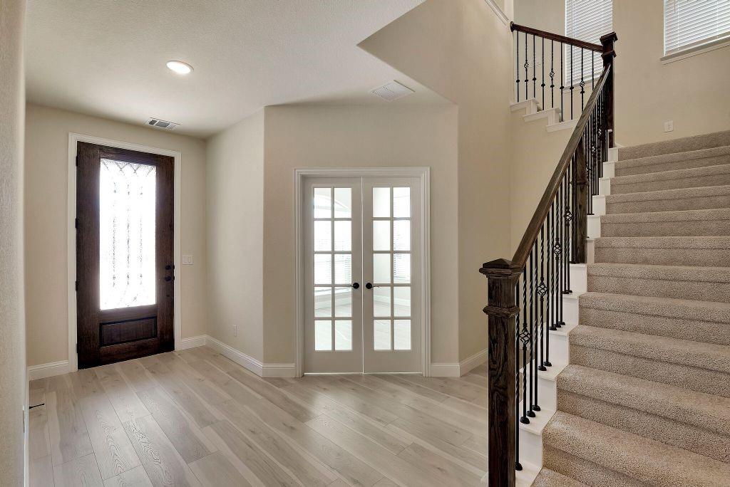 1251 Arrowwood Drive