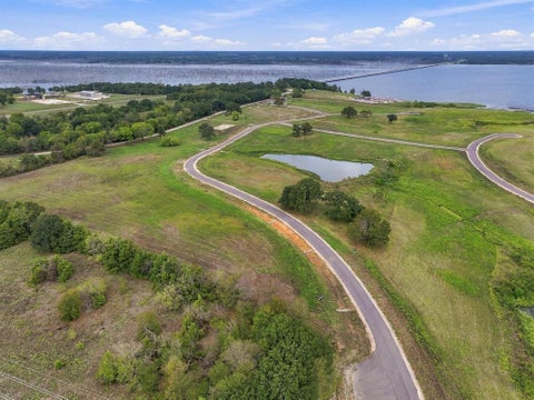 Photo of 415 Sunrise Drive, Dodd City, TX 75438 (MLS # 21403807)
