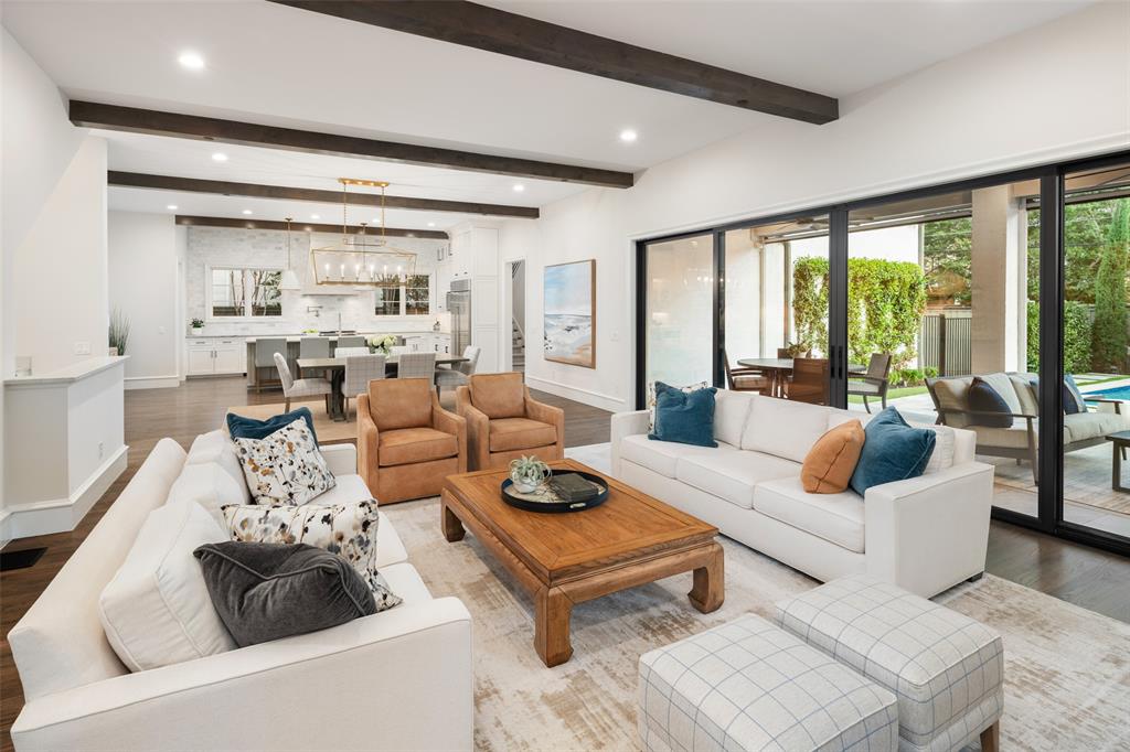 UNIVERSITY HEIGHTS - Residential