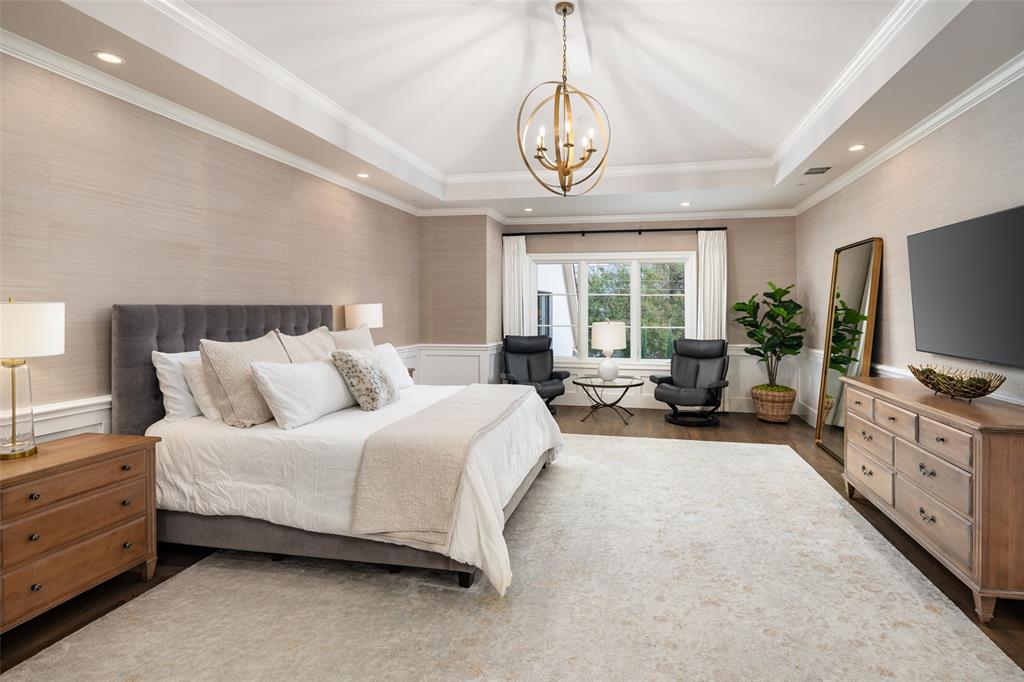 UNIVERSITY HEIGHTS - Residential