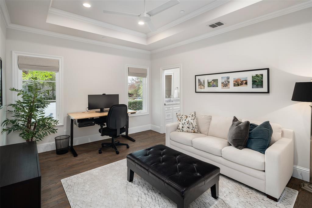 UNIVERSITY HEIGHTS - Residential