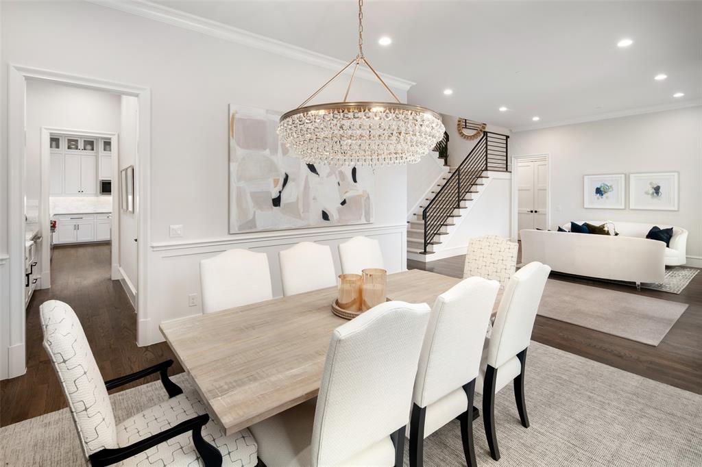 UNIVERSITY HEIGHTS - Residential