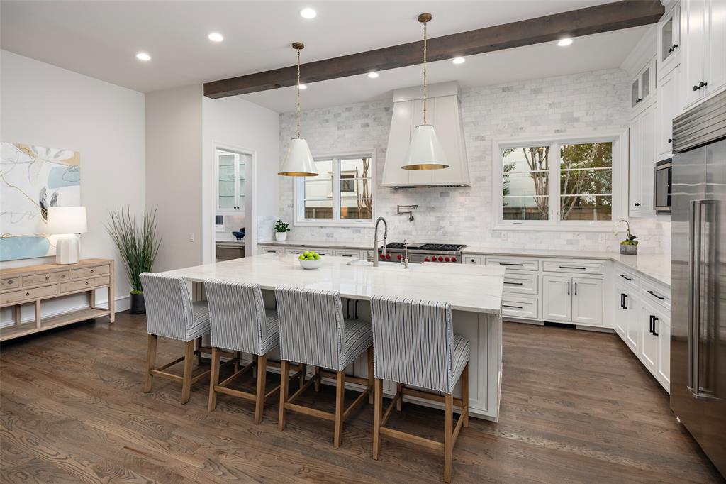 UNIVERSITY HEIGHTS - Residential