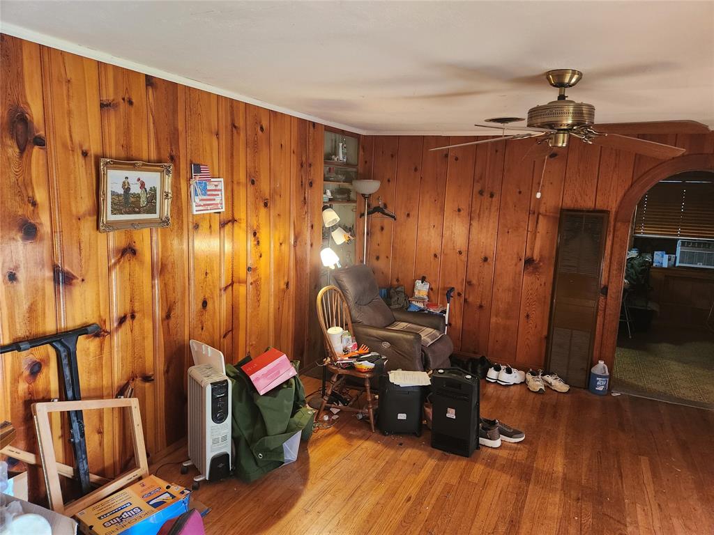 Wj Orrick & T J Bailey - Residential