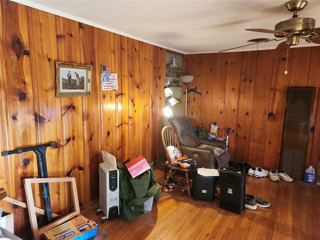 Wj Orrick & T J Bailey - Residential