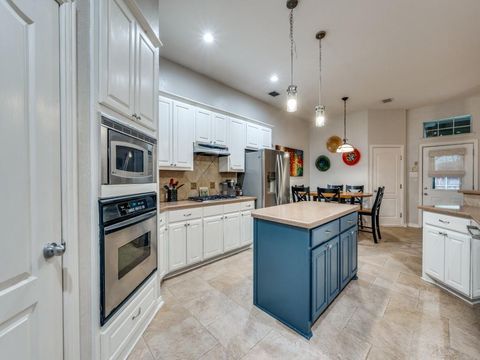 804 Sword Bridge Drive Lewisville TX 75056