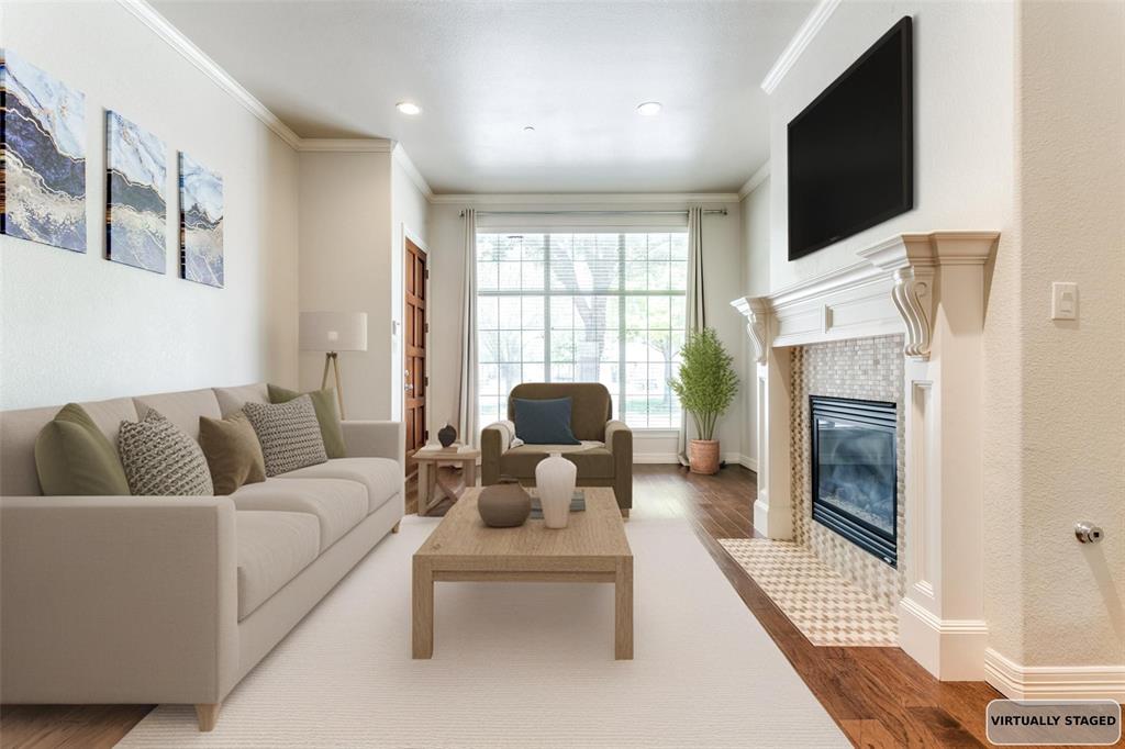 820 Lake Vista Place