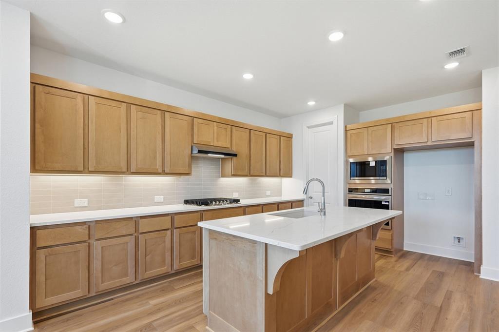 3701 Arrowhead Lane