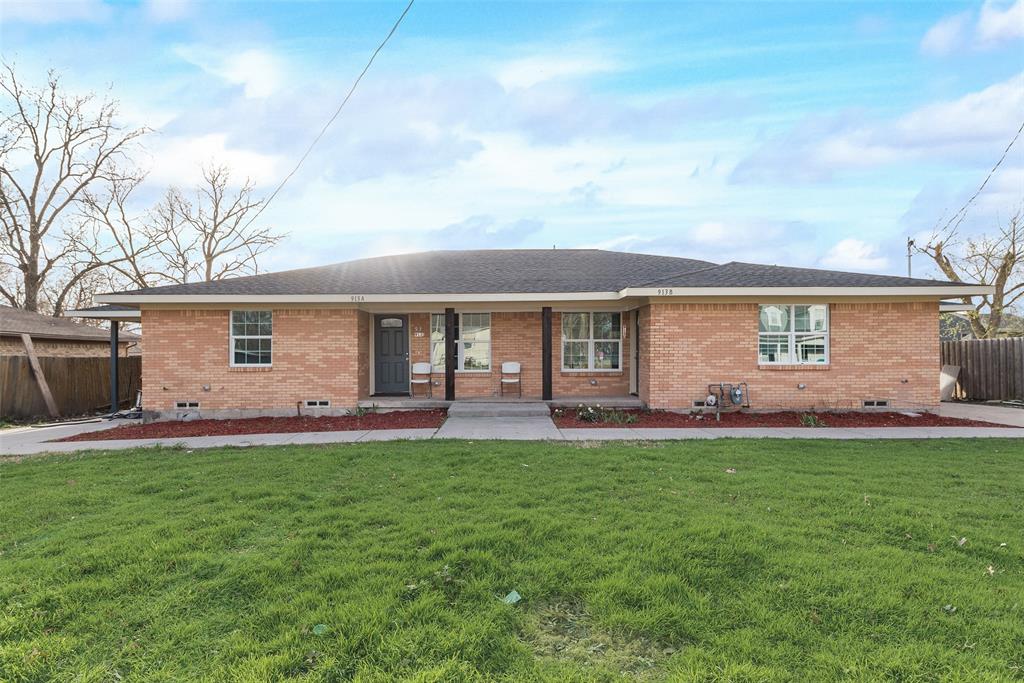 913 Live Oak Street A