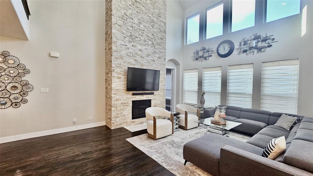 7324 Clementine Drive