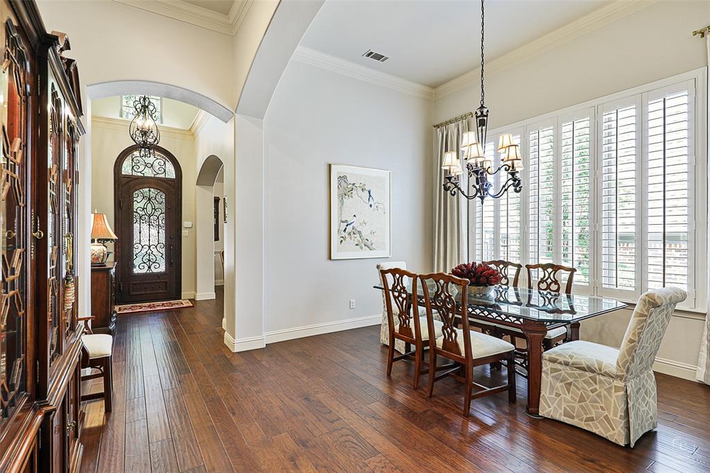 1682 Morris Lane