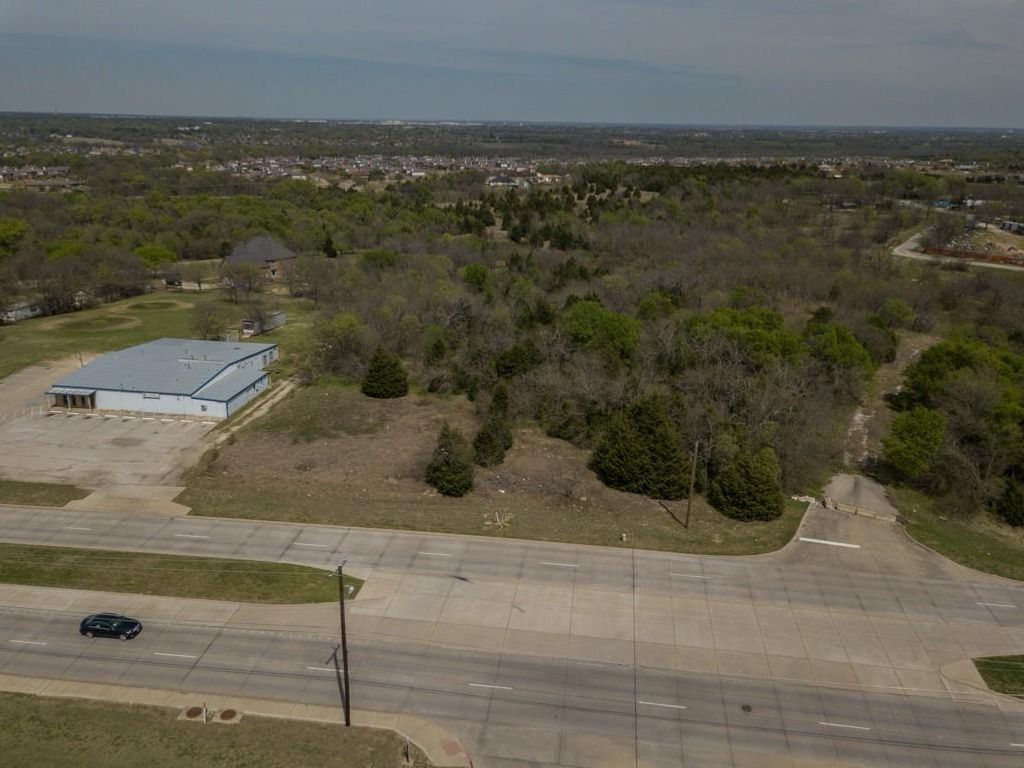 Photo of 3495 S Belt Line Road, Balch Springs, TX 75181 (MLS # 21025806)