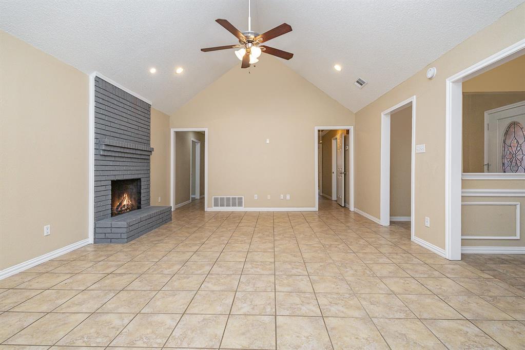 5 Silver Rock Drive