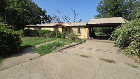 A home in Granbury