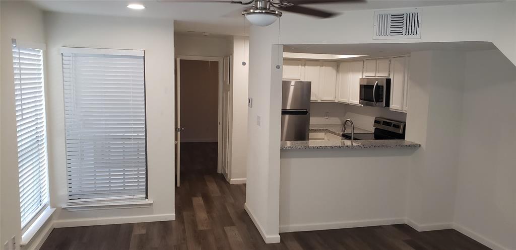 Arlington Oaks Condo - Residential Lease