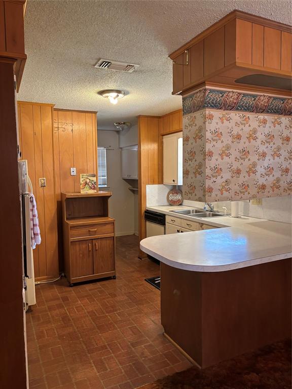 Lake Highland #3 - Residential