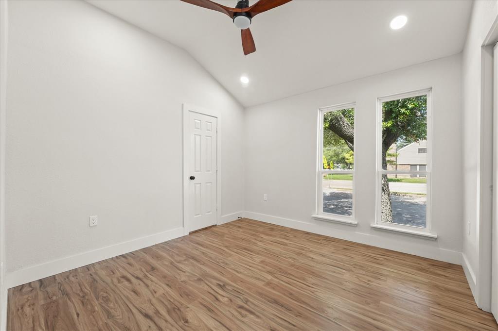 Hillcrest Manor 2nd Sec - Residential