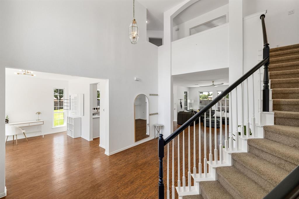 1702 Leander Court