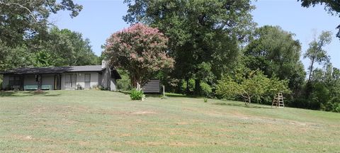 A home in Vivian