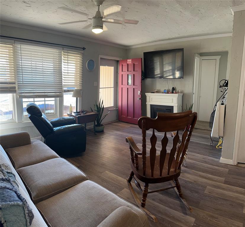 2940 Hunter Street 3