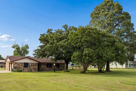 Photo of 210 Lanier Road, Combine, TX 75159 (MLS # 21261118)
