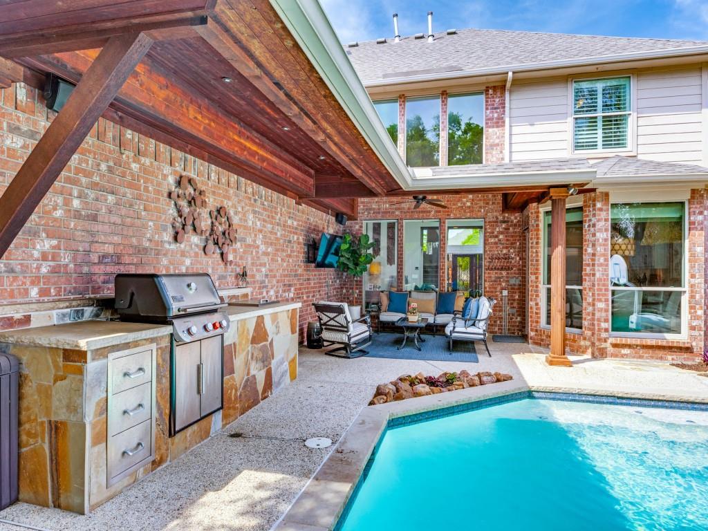 8309 Emerald Glen Lane