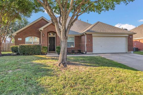102 Rock Meadow Trail Mansfield TX 76063