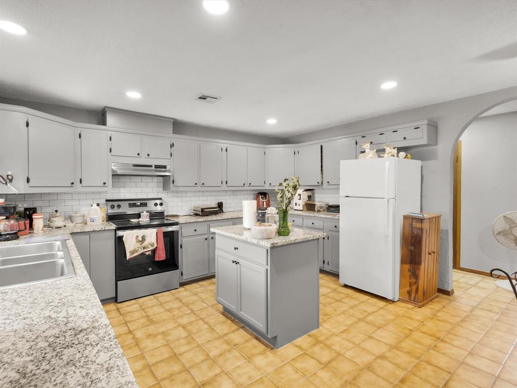 College Mound Acres - Residential