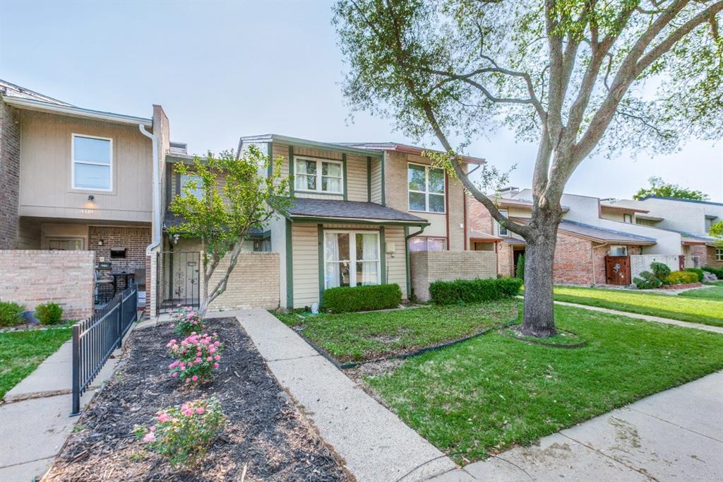 4120 Towngate Boulevard