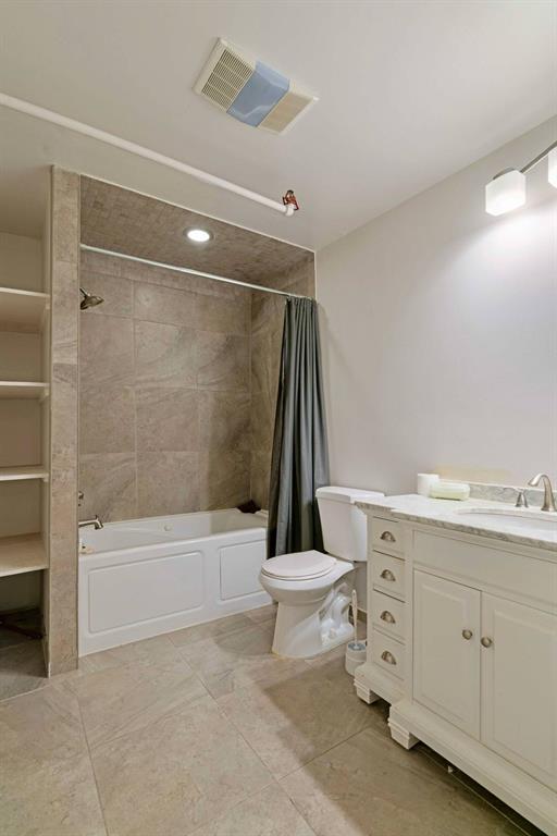 City of Paris - Commercial Sale