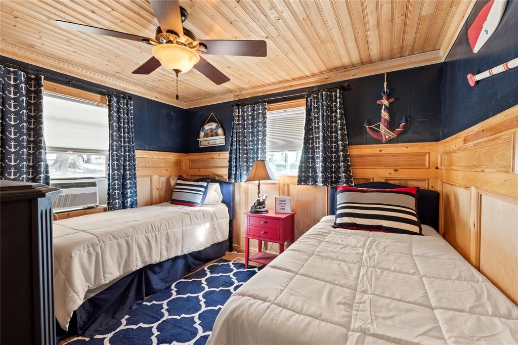 Bushwhacker Peninsula Sub - Residential