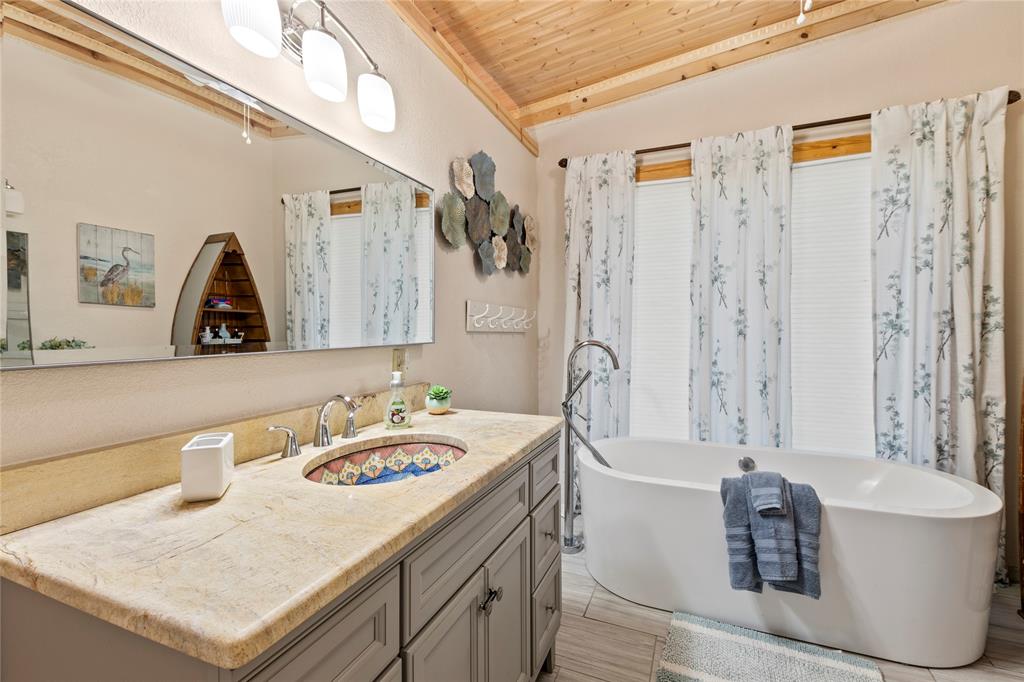 Bushwhacker Peninsula Sub - Residential